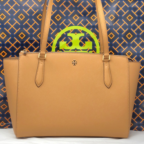 Tory Burch Handbags - NWT Tory Burch Emerson small zip tote